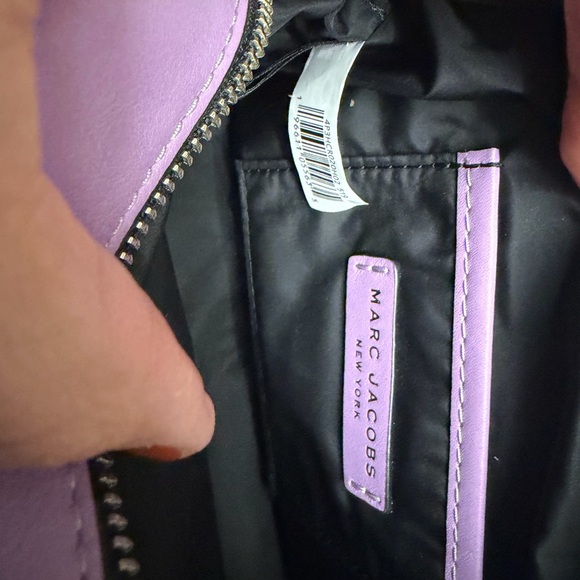Marc Jacobs Lavender Crossbody Bag with Cream Strap - Picture 5 of 6